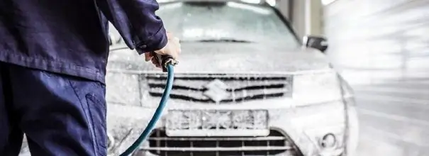 auto wassen in de winter