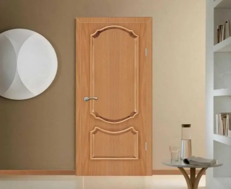 MDF Doors: Entrance And Interior Doors, Their Varieties With A Description And Characteristics, Advantages And Disadvantages, As Well As Installation And Operation Features