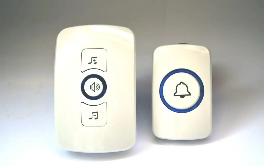 Wireless Doorbell: Ang Pangunahing Mga Uri At Disenyo, Ang Kanilang Mga Kalamangan At Kahinaan, At Kung Ano Ang Dapat Mong Bigyang Pansin Kapag Pumipili