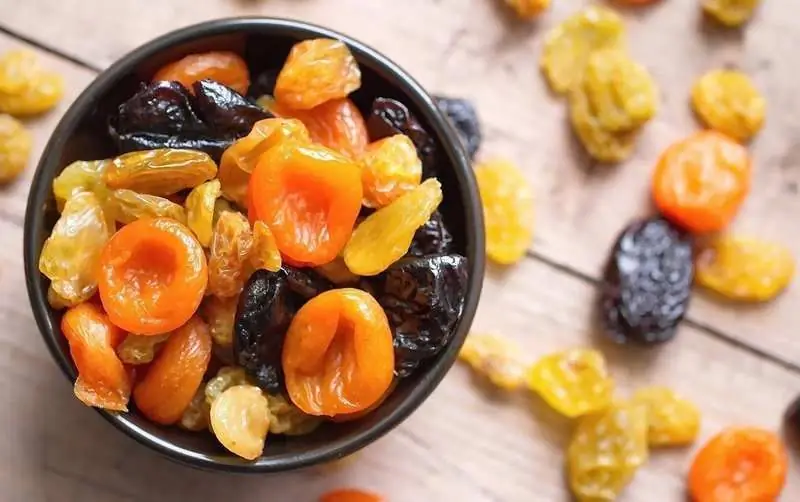 Why Does One Want To Cough From Dried Apricots: Causes Of Coughing After Eaten Fruits