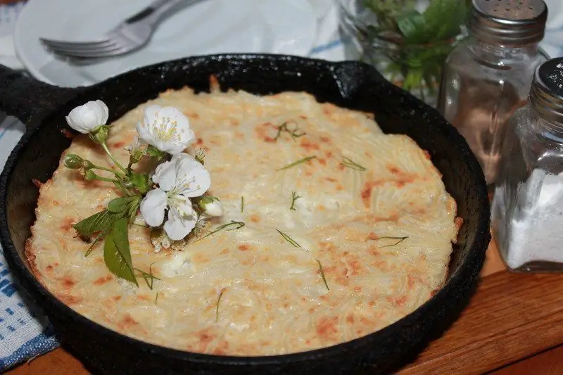 Tavë Nga Makaronat E Djeshme Në Furrë: Receta Hap Pas Hapi Me Foto Dhe Video