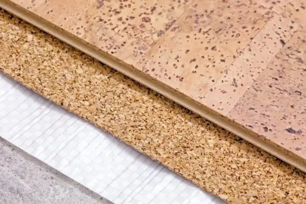 insulation ya ukuta na slabs za cork