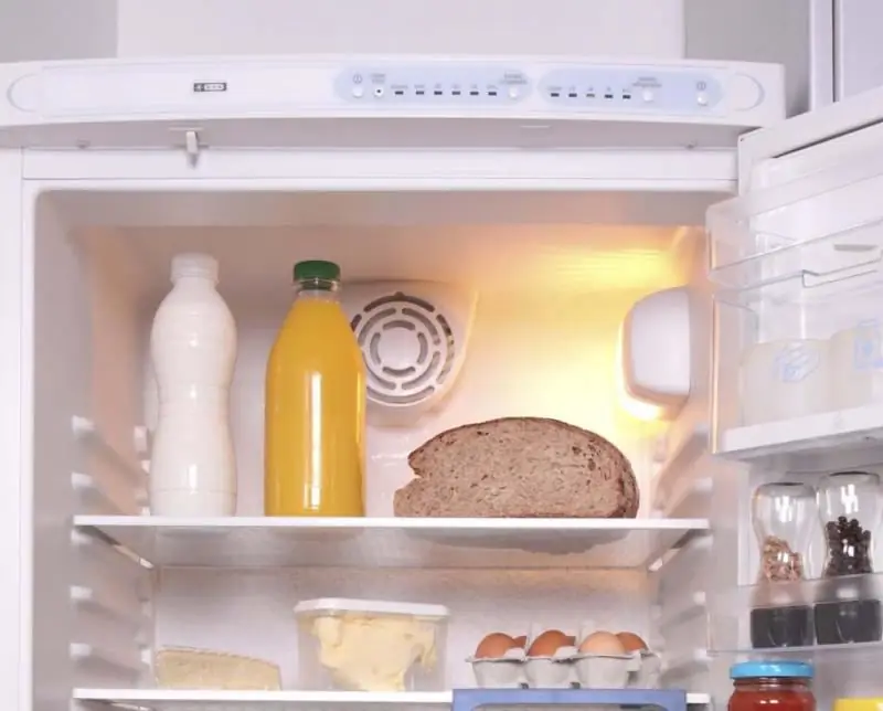 Why It Is Impossible To Store Bread In The Refrigerator And How It Threatens