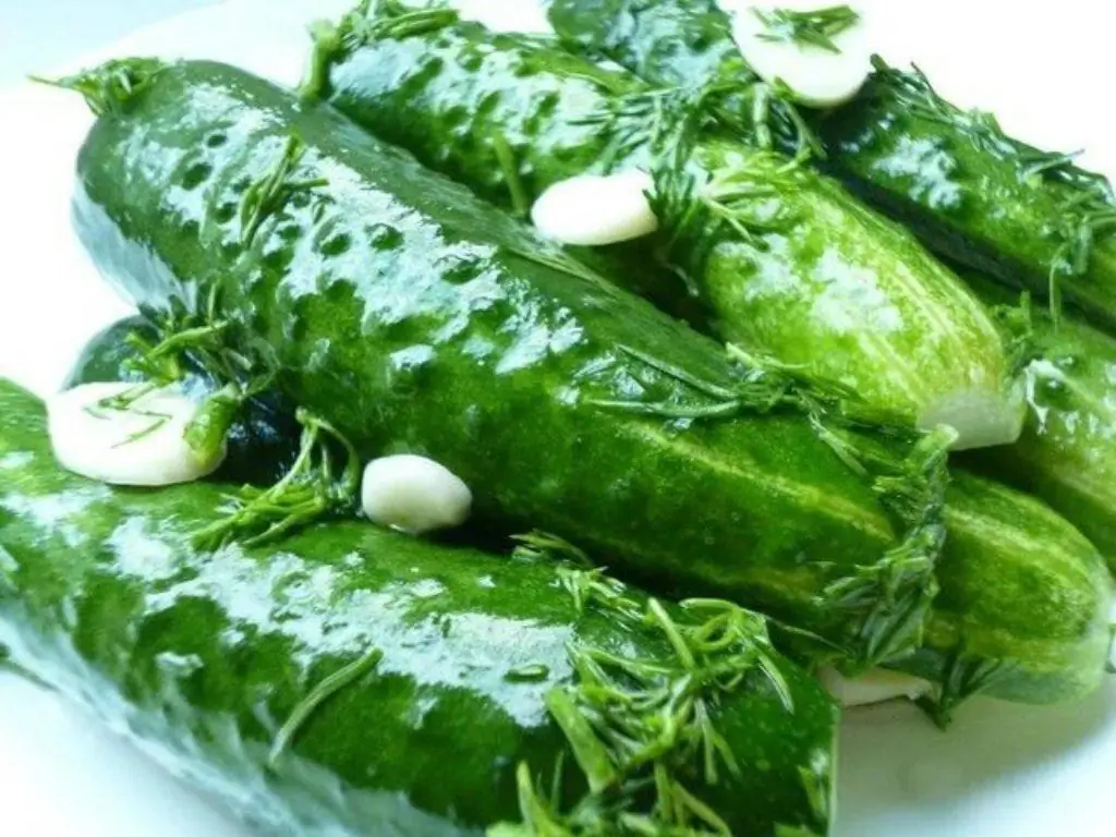 Recipe For Lightly Salted Cucumbers On Mineral Water With Gas