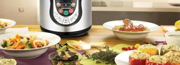 Multicooker dan hidangan yang dimasak di dalamnya