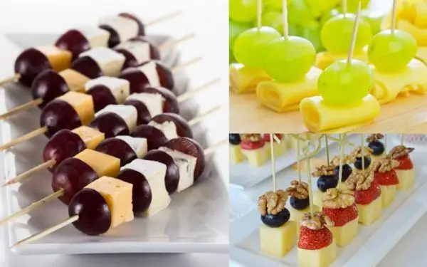 Canapé options with grapes and cheese