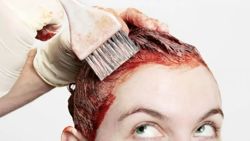 Cómo Quitar El Tinte Para El Cabello De La Piel De La Cara, Manos, Uñas U Otras Partes Del Cuerpo + Fotos Y Videos