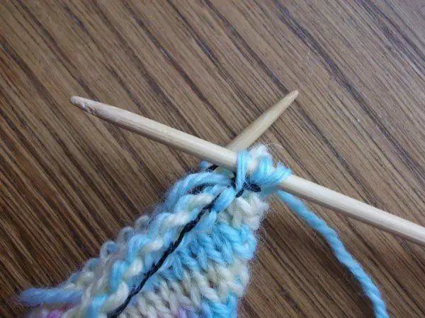 knitting loops