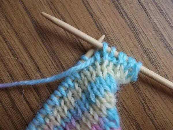 knitting txoj leeg zoo nkauj