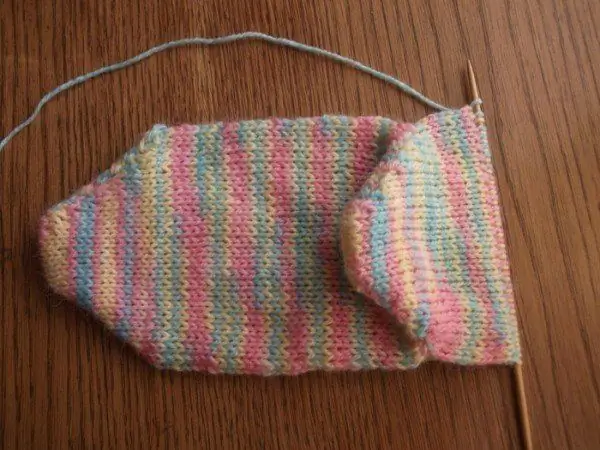 tricot chaussette vers le haut