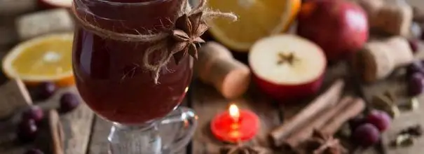 Non-alcoholic mulled wine