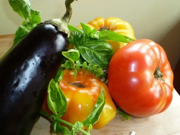 Aubergines et tomates