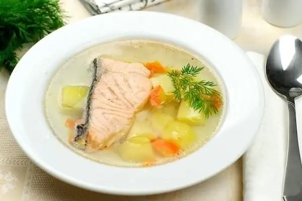 Soupe de poisson au saumon