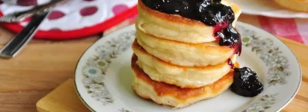 lush pancakes uas tsis poob tawm