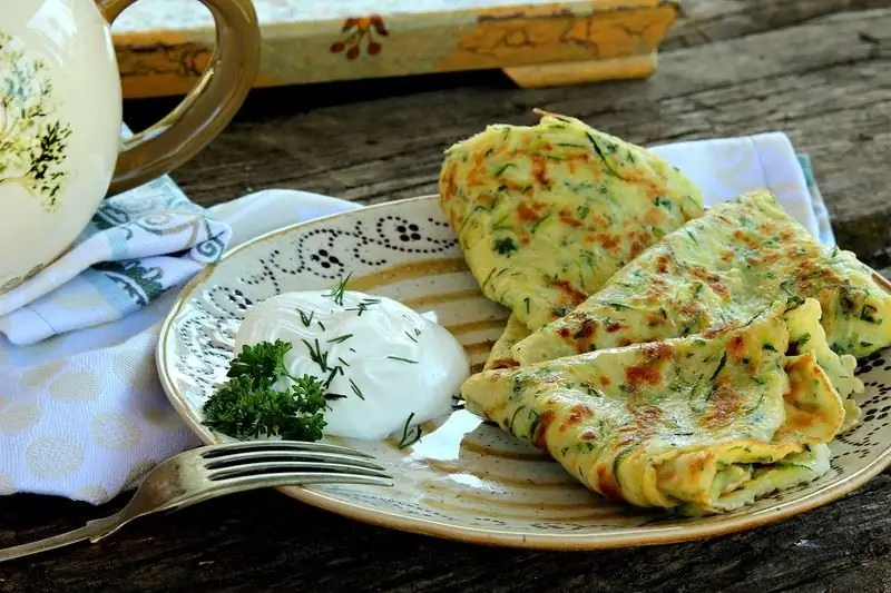 Courgettepannekoeke Met Melk En Kefir: Stap-vir-stap Resepte, Eenvoudig En Lekker, Foto En Video