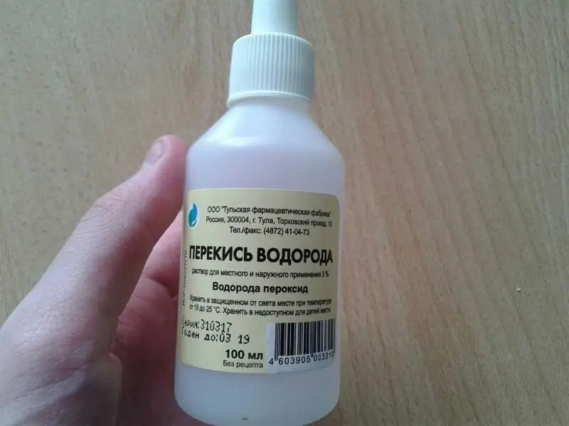 Ang Paggamit Ng Hydrogen Peroxide Upang Malutas Ang Mga Pang-araw-araw Na Problema