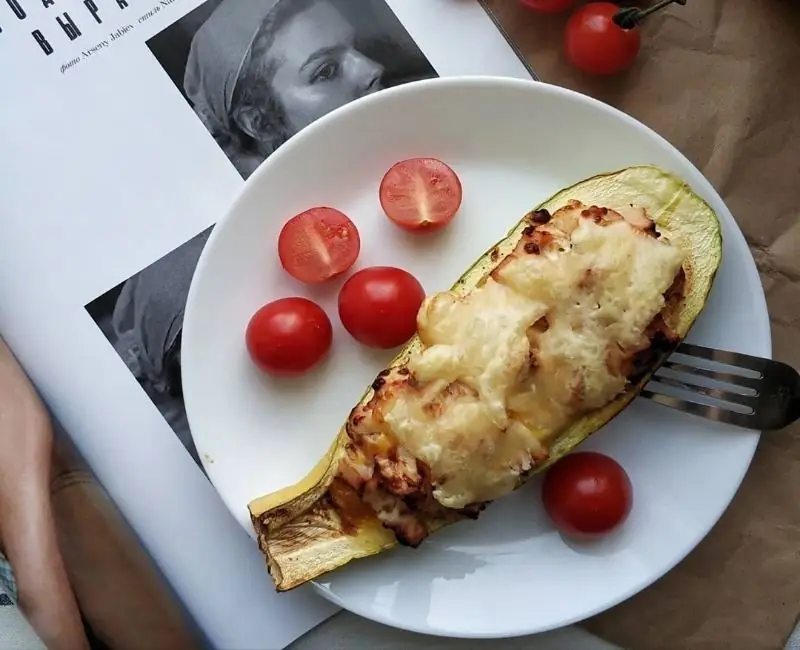 Läckra Och Budgeträtter Från Zucchini Med Keso